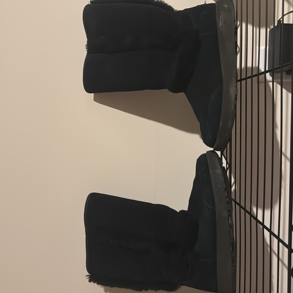 UGG Black Sunburst Tall Boots - Picture 2 of 6